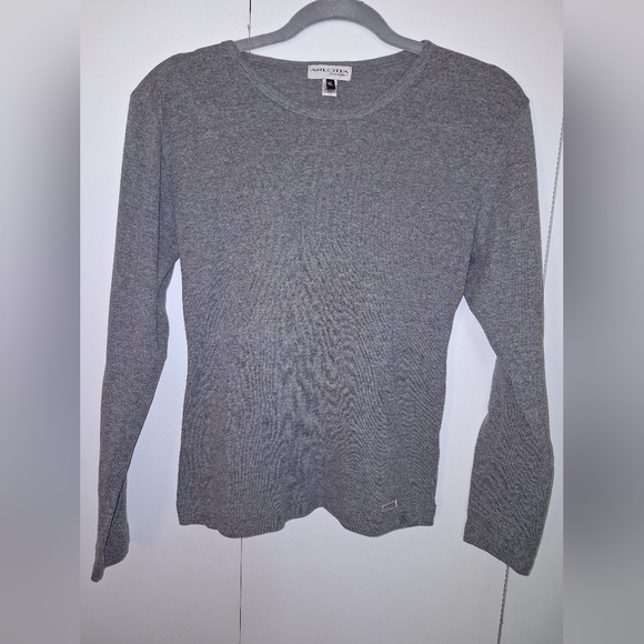 Arlotta Studio Top and Matching Large Bottom - Picture 1 of 6